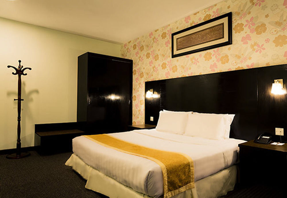 Tower Regency Hotel & Apartments Ипох Экстерьер фото