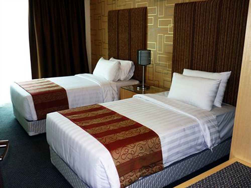 Tower Regency Hotel & Apartments Ипох Экстерьер фото